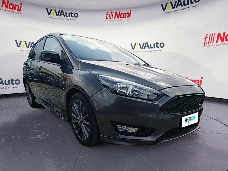 Ford Focus 1.5 TDCi 120cv S&S ST Line