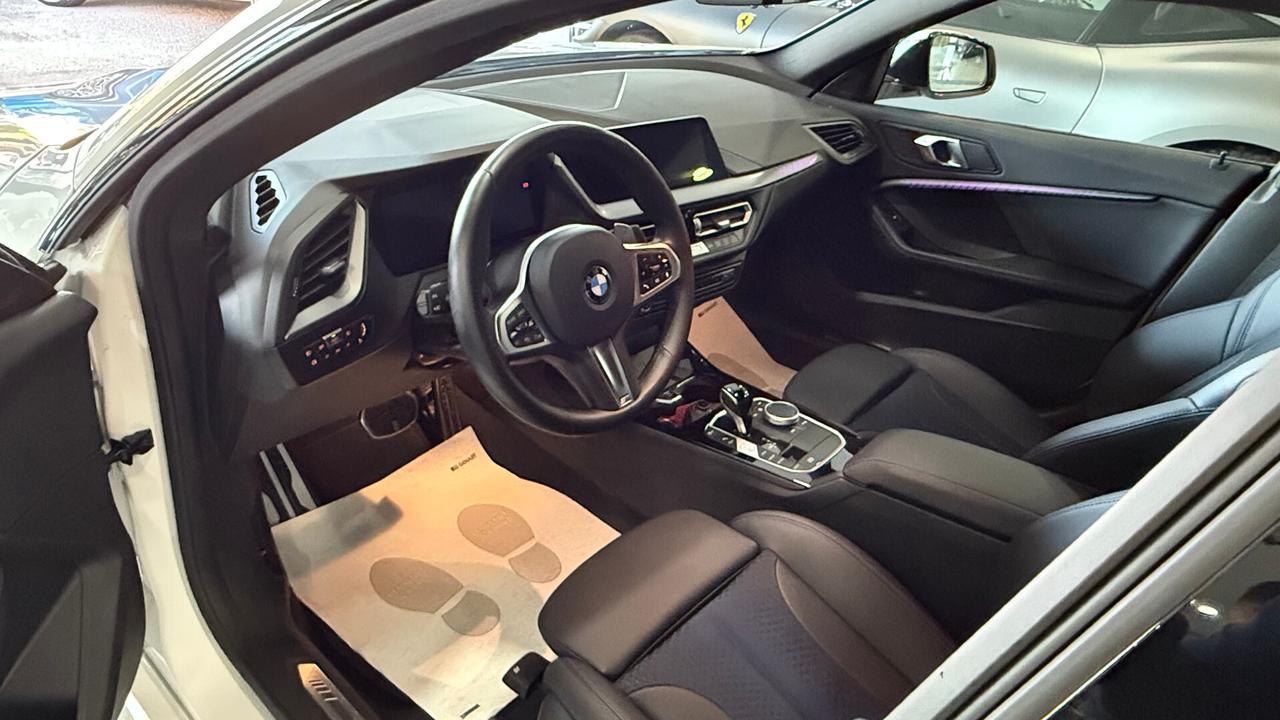BMW 220 D GRANCOUPE' M SPORT PARI AL NUOVO