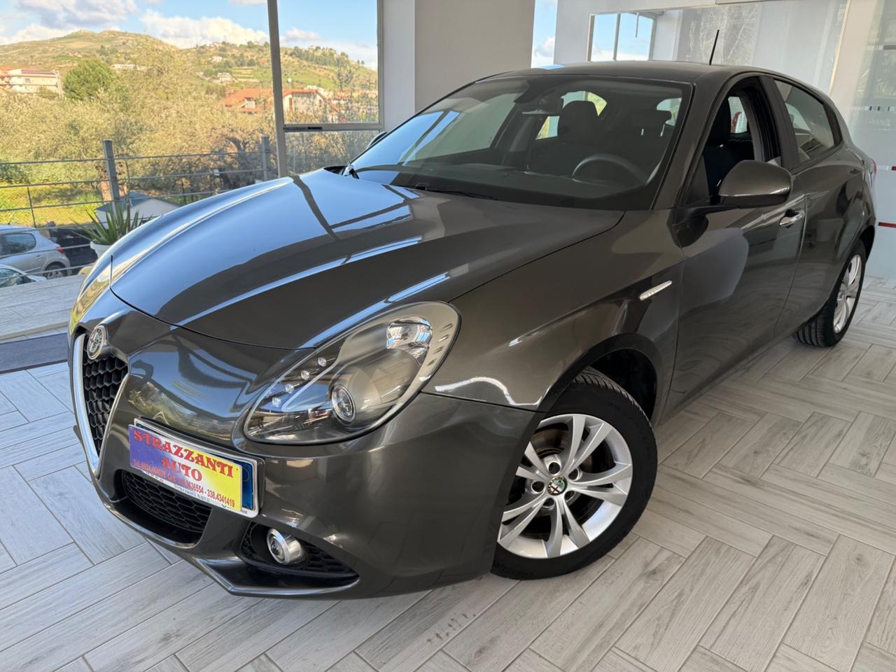 Alfa Romeo Giulietta 1.6JTDm Distinctive UNIPRO.2015