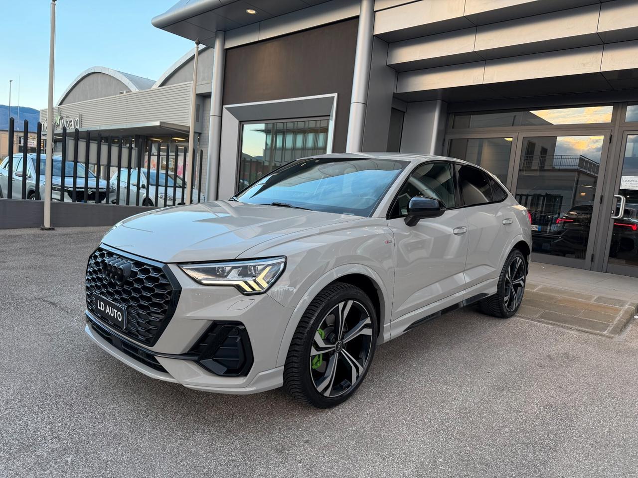 Audi Q3 SPB 40 TDI quattro S tronic line edition