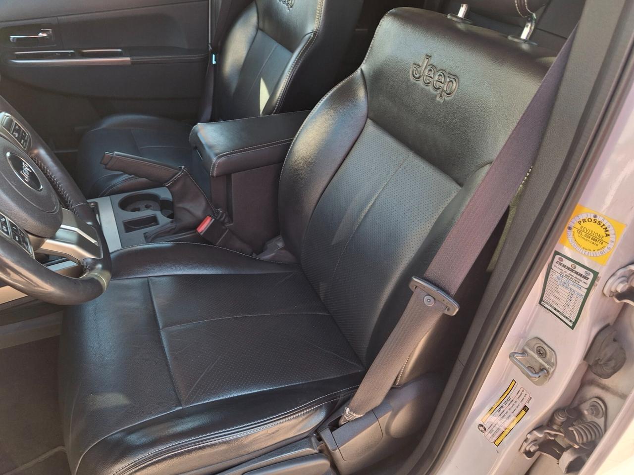 Jeep Cherokee 2.8 CRD DPF Limited Auto 4x4