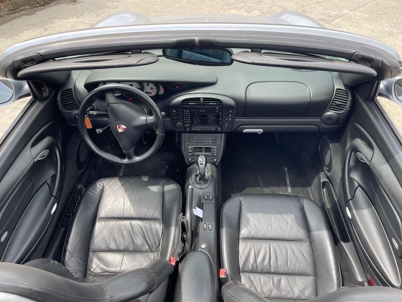 Porsche 911 Carrera 4 cat Cabriolet
