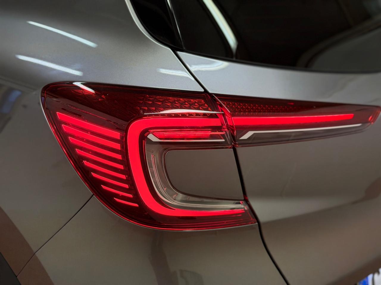 Renault Captur Full Hybrid E-Tech 145 CV RS Line