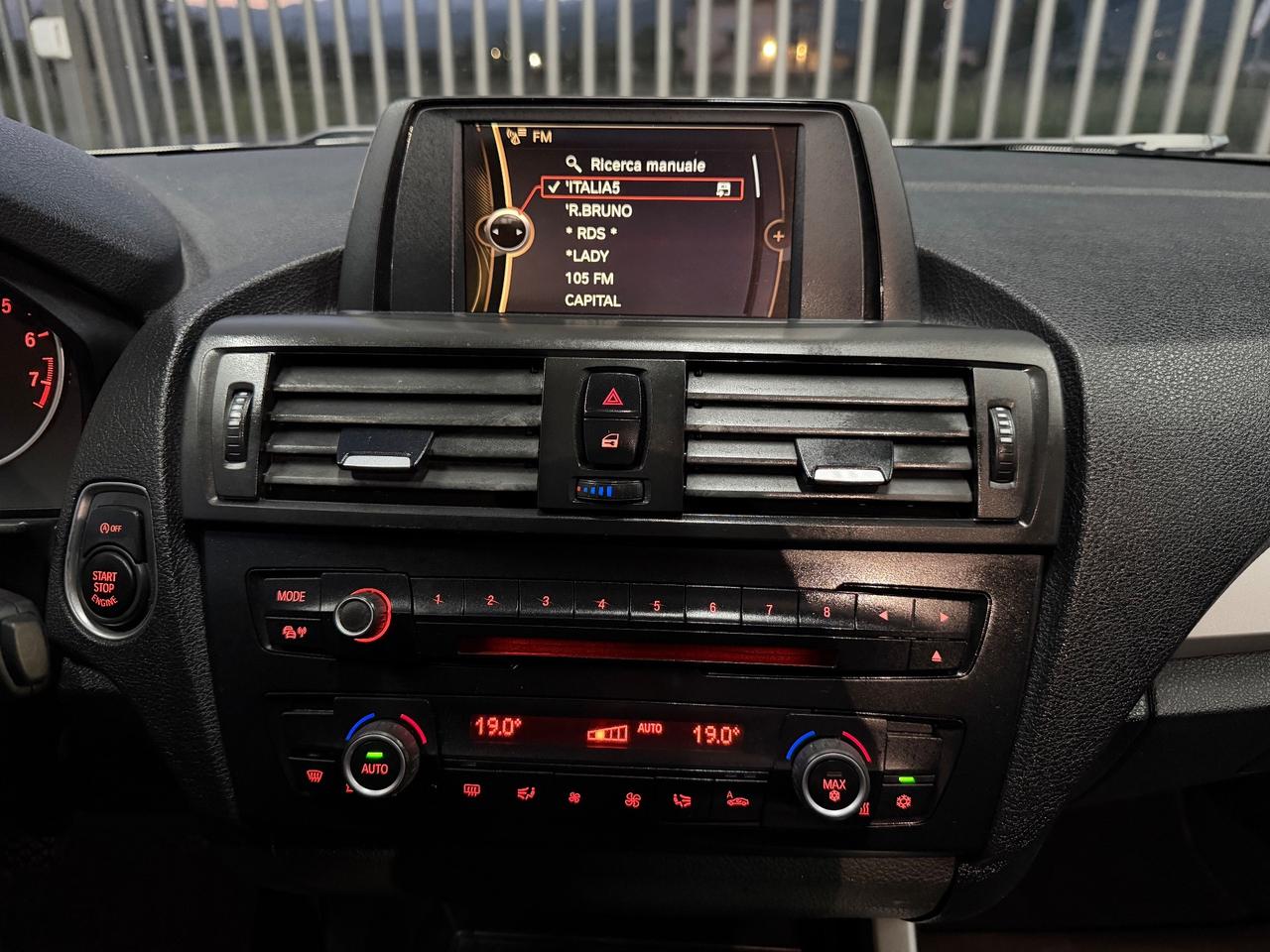 Bmw 116 116i 5p. Sport 136cv okneopatentati