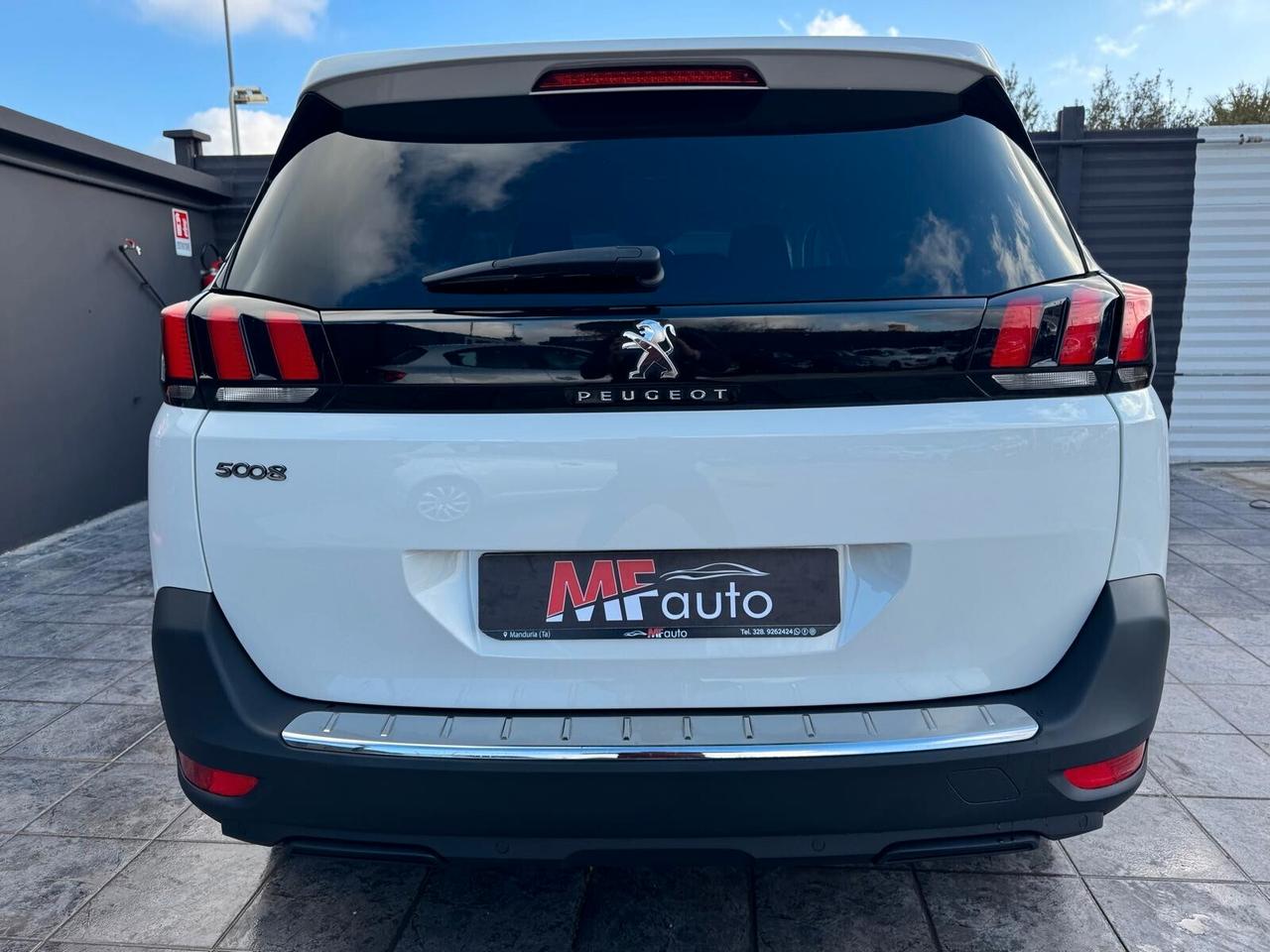 Peugeot 5008 1.5 HDI 7 POSTI 130 CV Allure