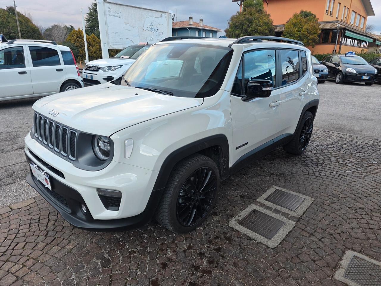Jeep Renegade 1.0 T3 Limited 2023 con 29.900 km Neopatentati ok