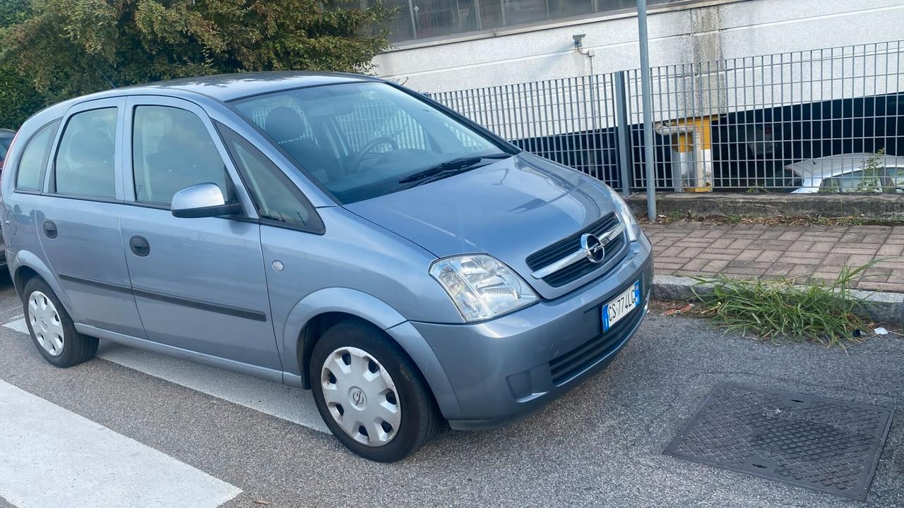 Opel Meriva 1.6 16V Cosmo