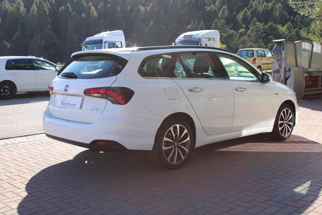 FIAT Tipo 1.6 Mjt S&S SW Lounge 17"-PDC