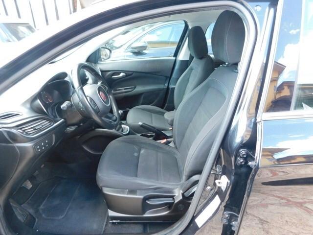 Fiat Tipo 1.6 Mjt S&S SW Lounge