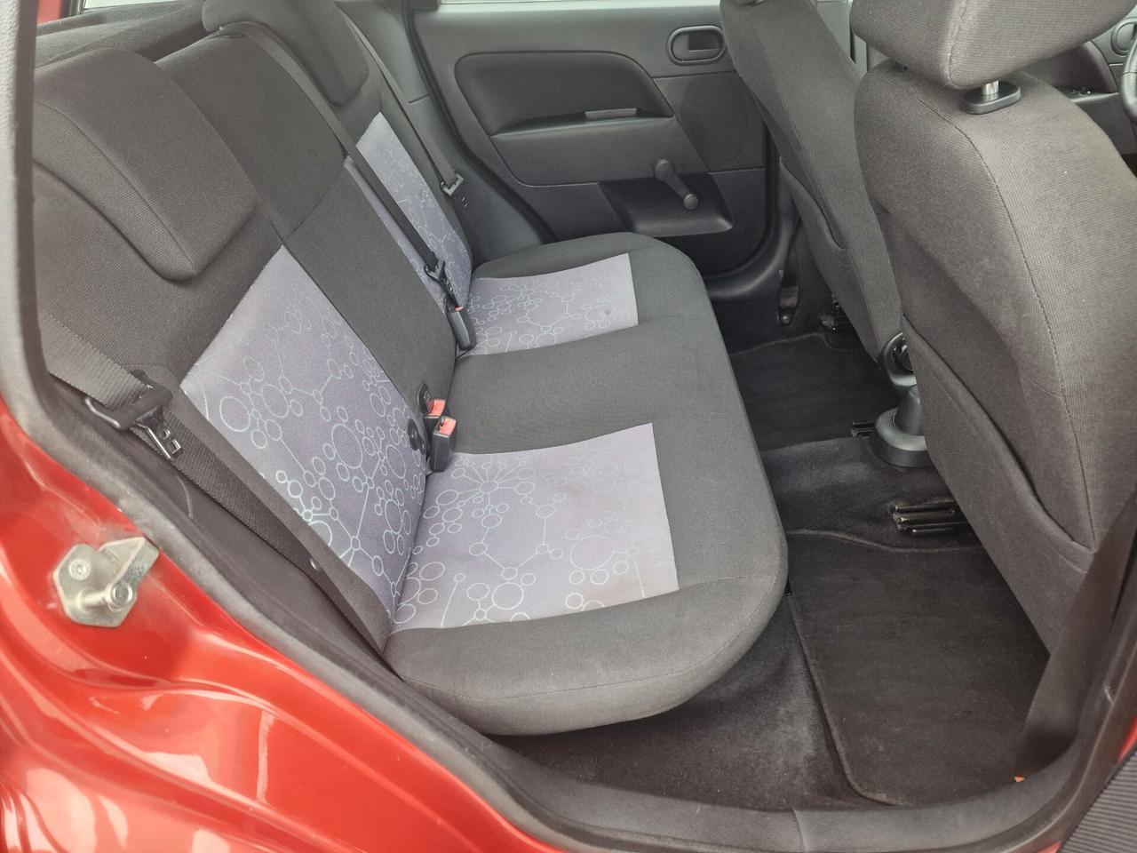 Ford Fiesta 1.2 75cv