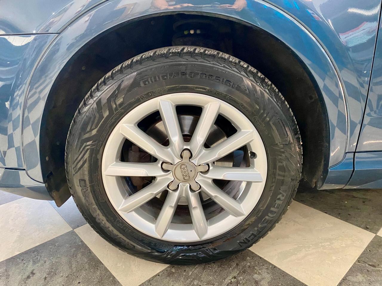 Audi Q3 2.0 TDI 120 CV Design-2016