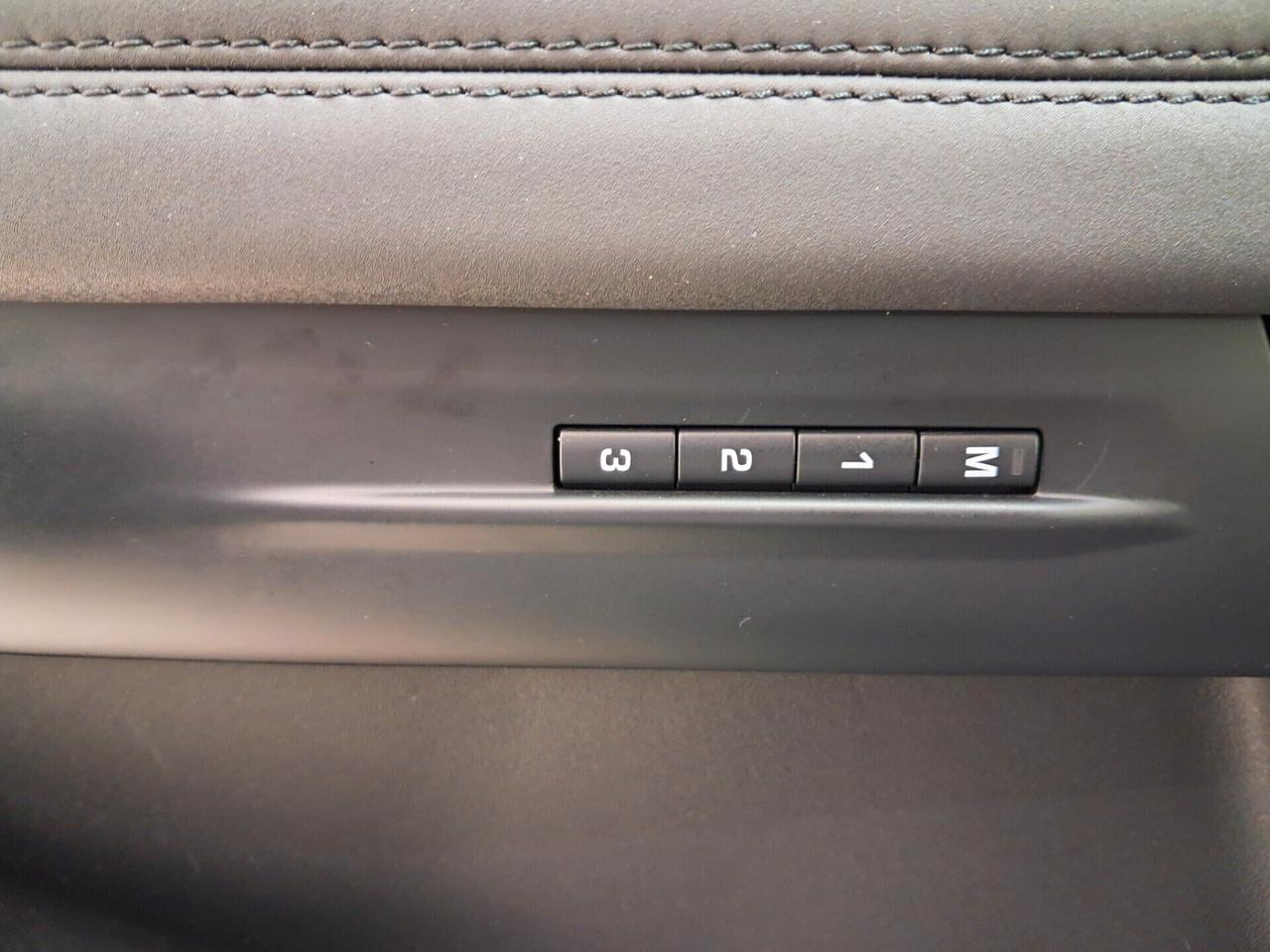 Land Rover Range Evoque 2.0D I4 204 CV AWD Auto R-Dynamic HSE