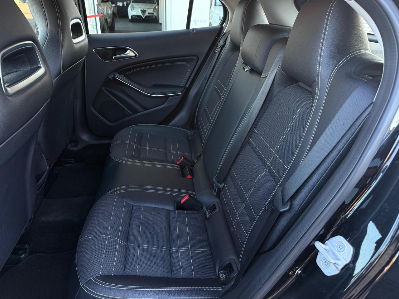 Mercedes-benz GLA 180 d Sport