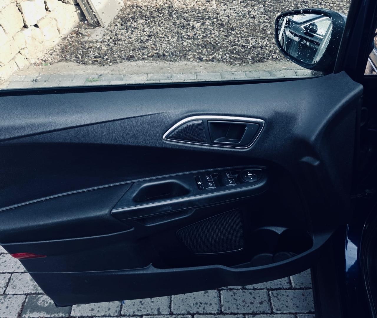 Ford B-Max 1.6 TDCi 95 CV Titanium