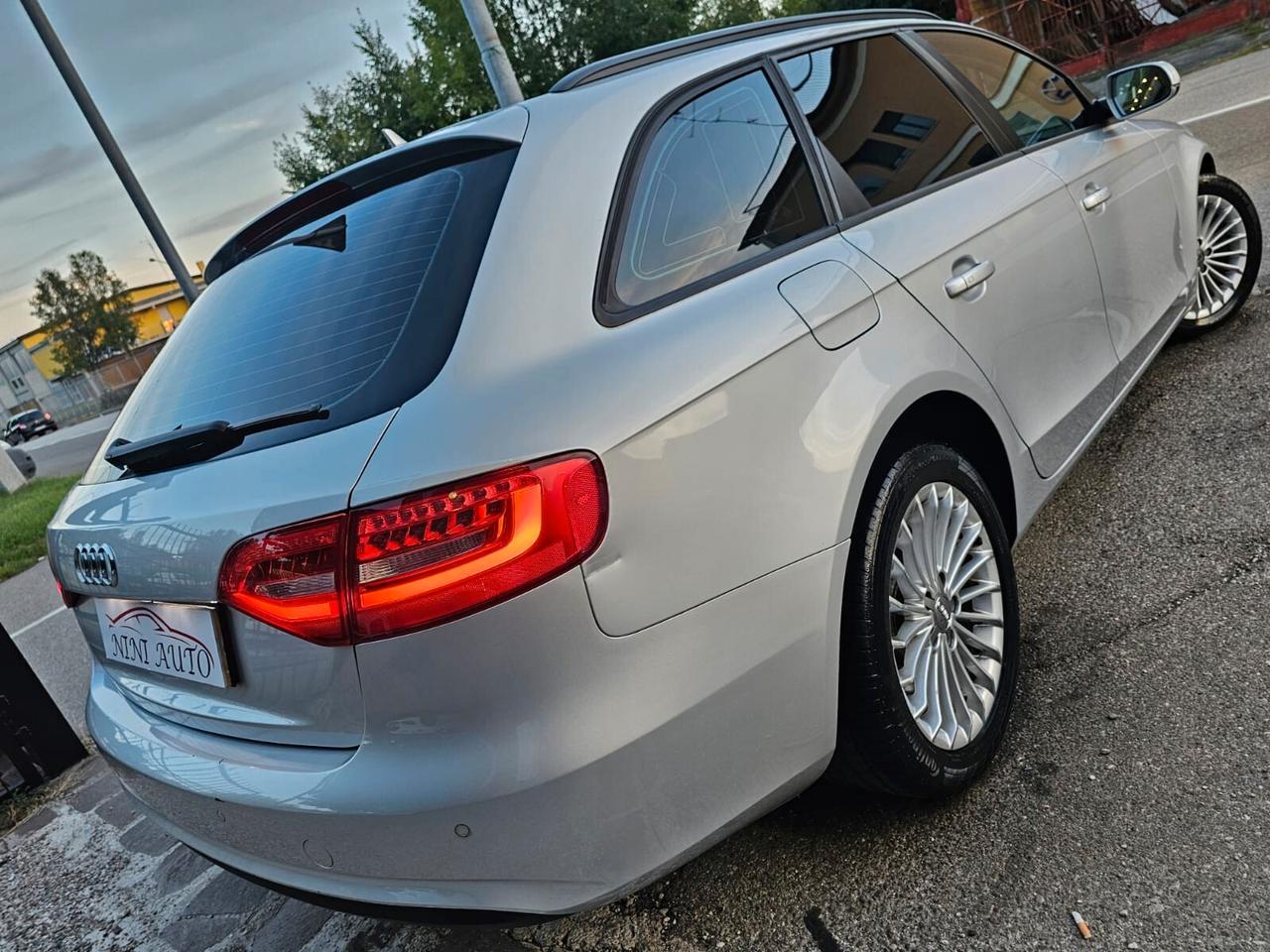 Audi A4 Avant 2.0 TDI 177cv Quattro Advanced*Navi*Bi-Xeno*Pdc*