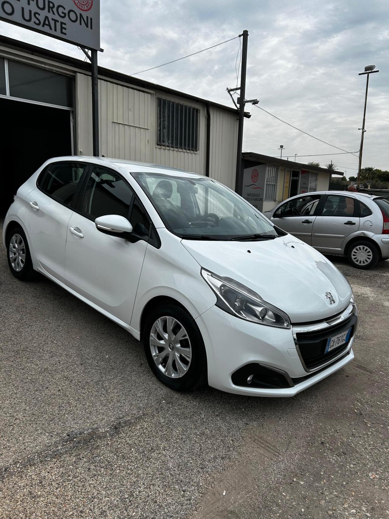 Peugeot 208 BlueHDi 75 5 porte Active