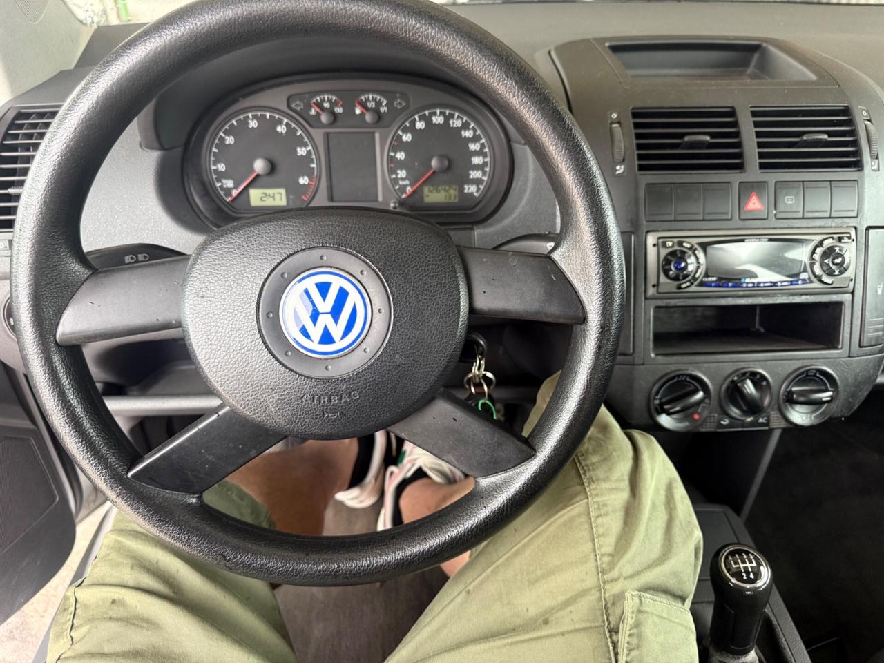 Volkswagen Polo 1.4 Benzina 75cv UNIPRO neopatentati
