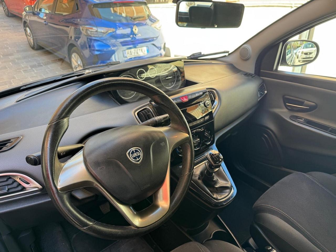 LANCIA Ypsilon 1.2 69CV 5 porte Platino EURO 6 GPL