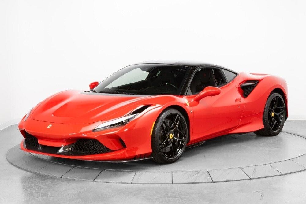 Ferrari F8 Tributo NOLEGGIO LUNGO TERMINE - LEASING FULL INCLUSIVE
