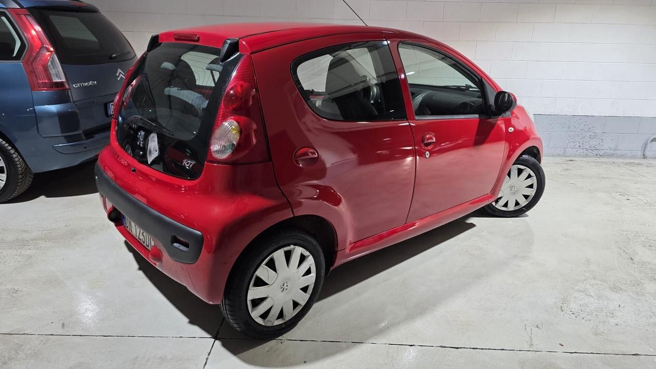 Peugeot 107 1.0 68CV 5p. Plaisir 2Tronic