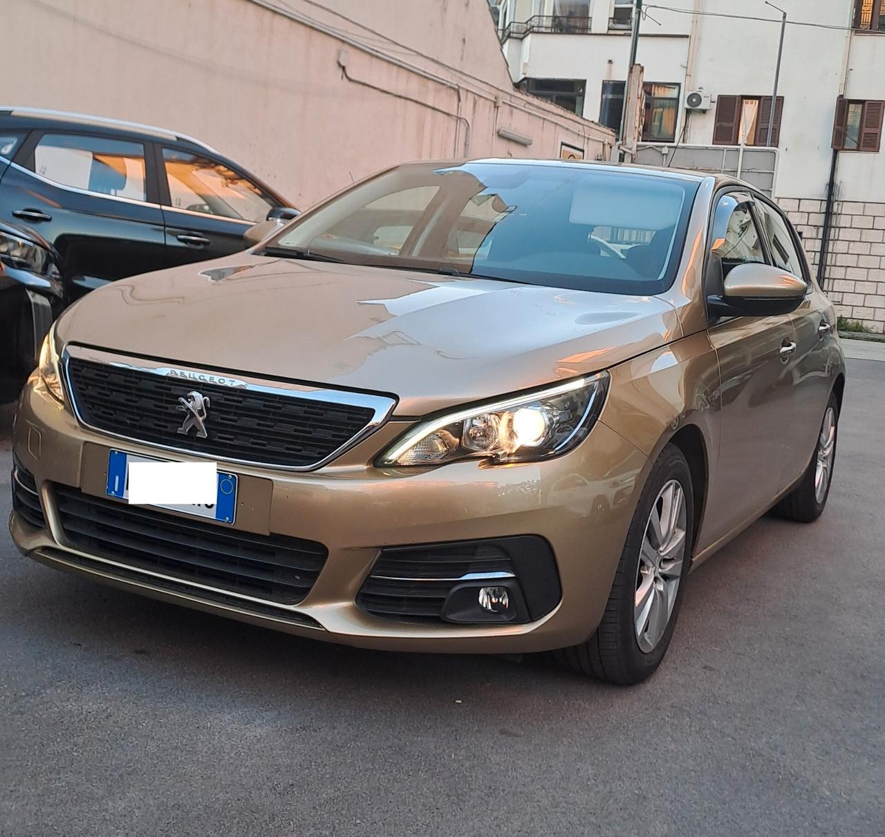 PEUGEOT 308 1.5 BlueHDi 130cv
