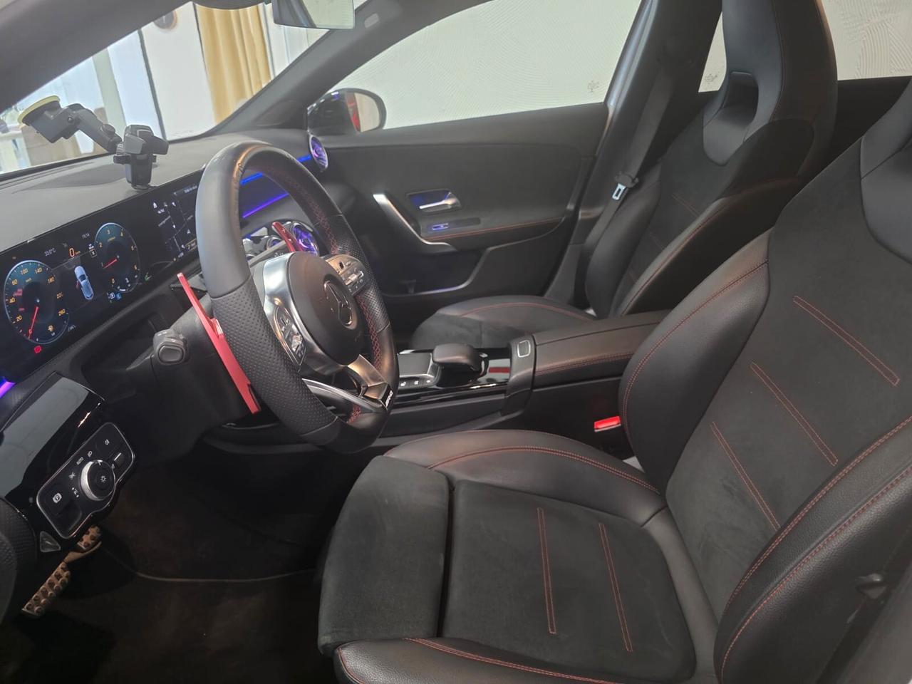 Mercedes-benz A 180 d Automatic Executive AMG LINE