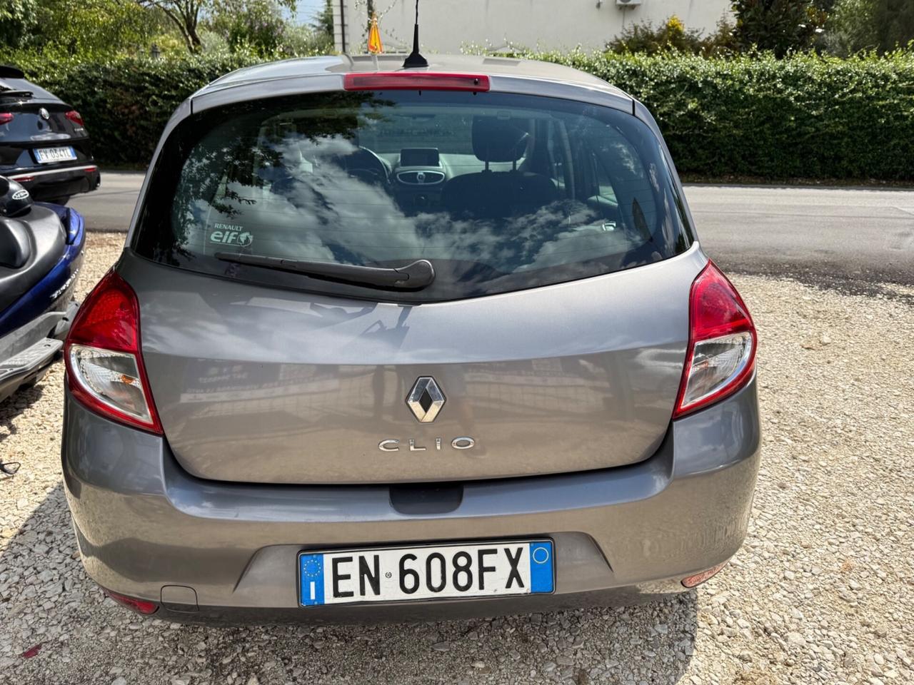 Renault Clio 1.2 16V 5 porte GPL Dynamique neopate