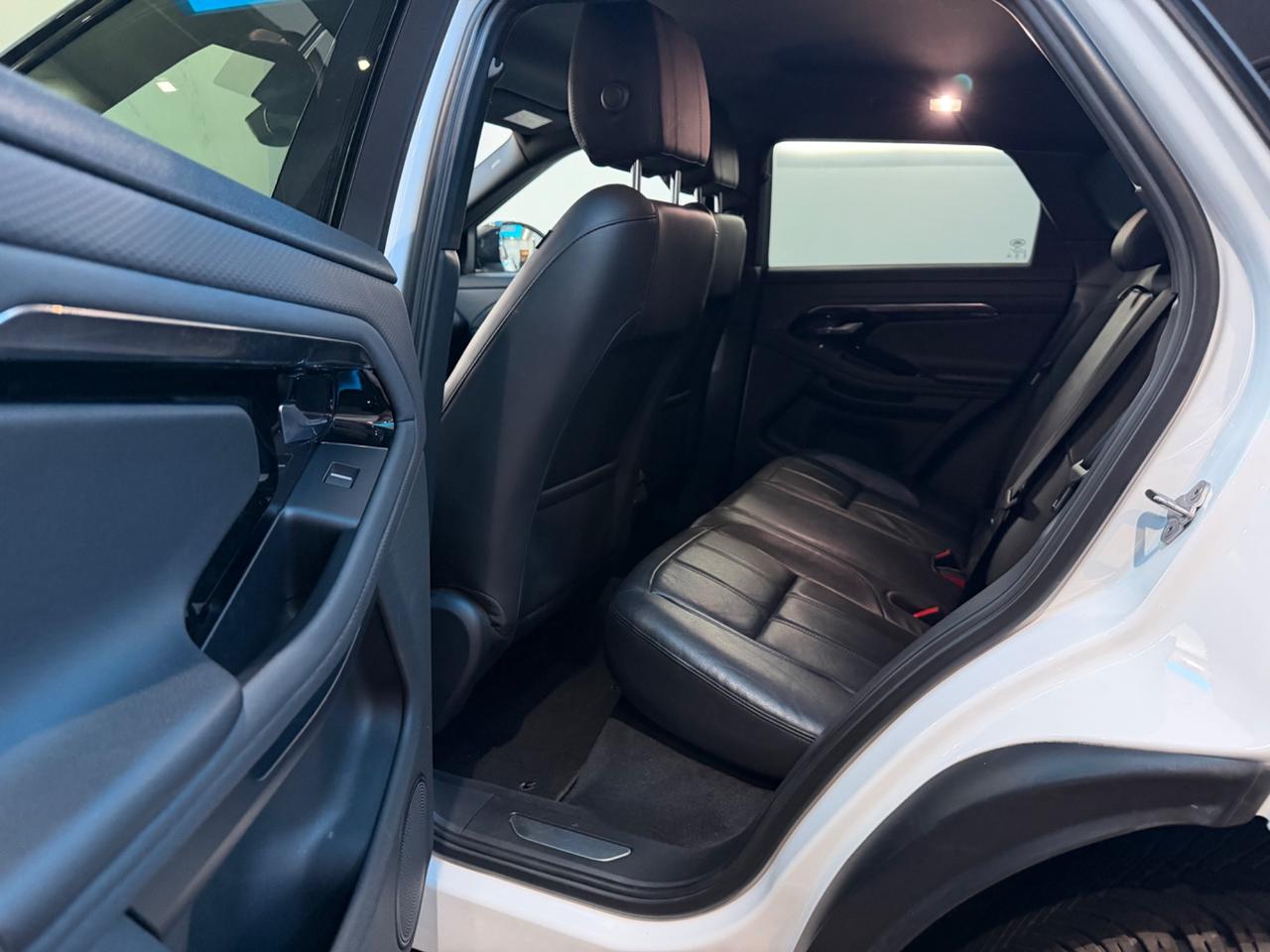 Land Rover Range Evoque 2.0D I4-L.Flw 150 CV AWD Auto SE