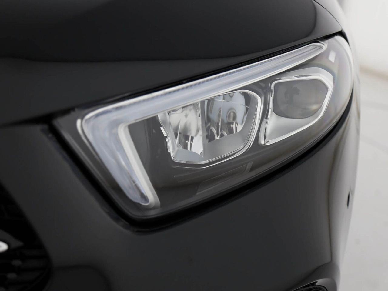 Mercedes-benz A 180d Automatic Sport Plus Led Ambient
