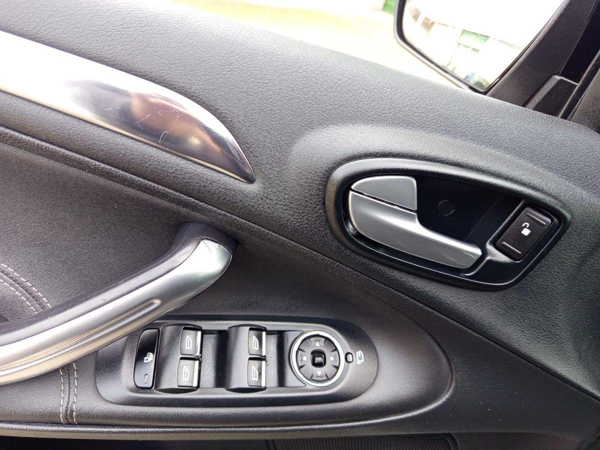 FORD S-Max 2.0 TDCi 163CV Titanium - 2013