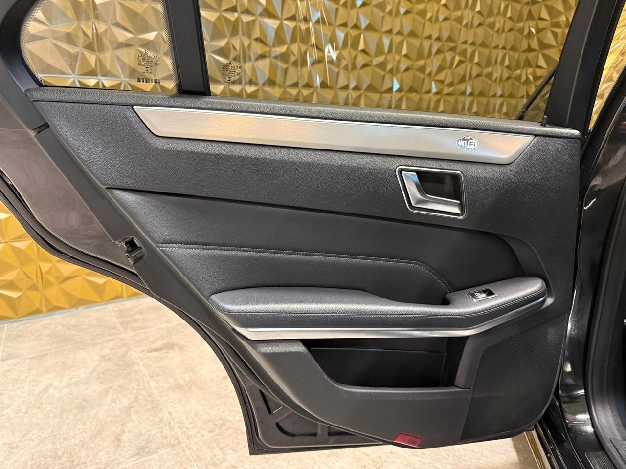 Mercedes-benz E 200 BlueTEC Automatic Executive
