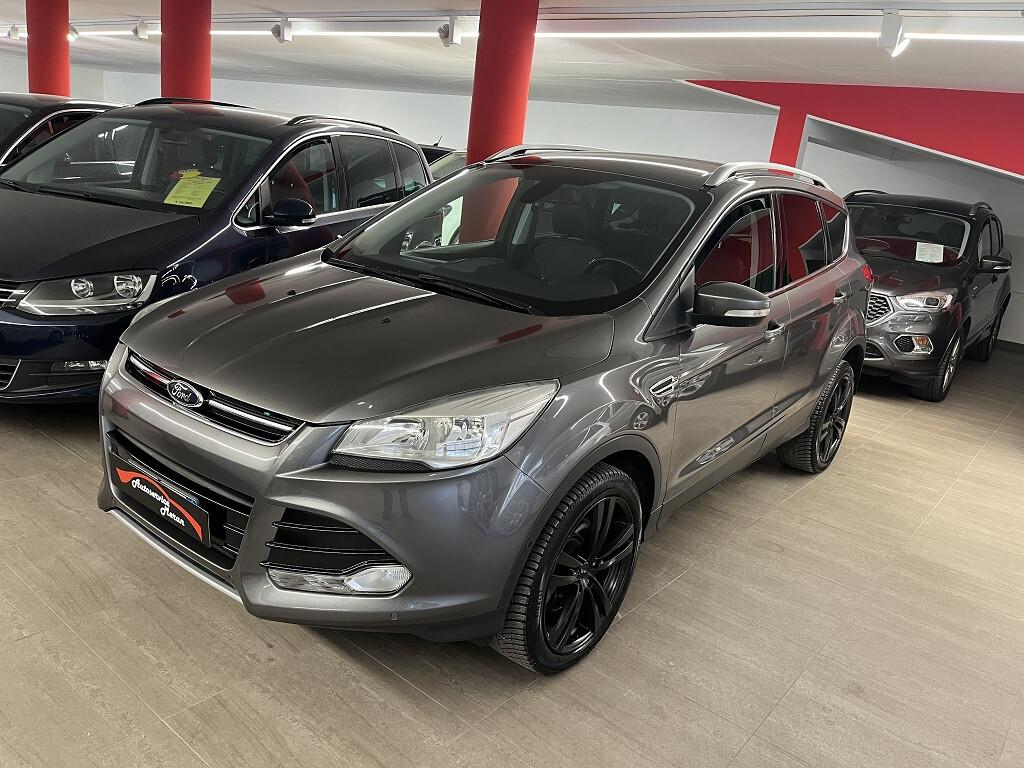 Ford Kuga 2.0 TDCI Titanium 4x4 Gancio