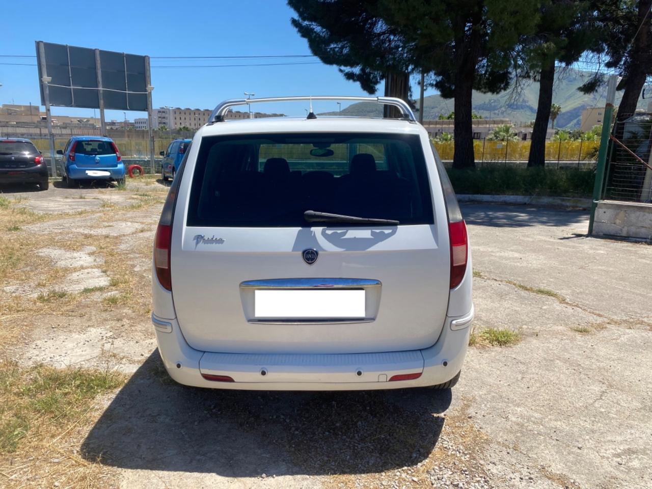 Lancia Phedra 2.0 MJT 136 CV Platino
