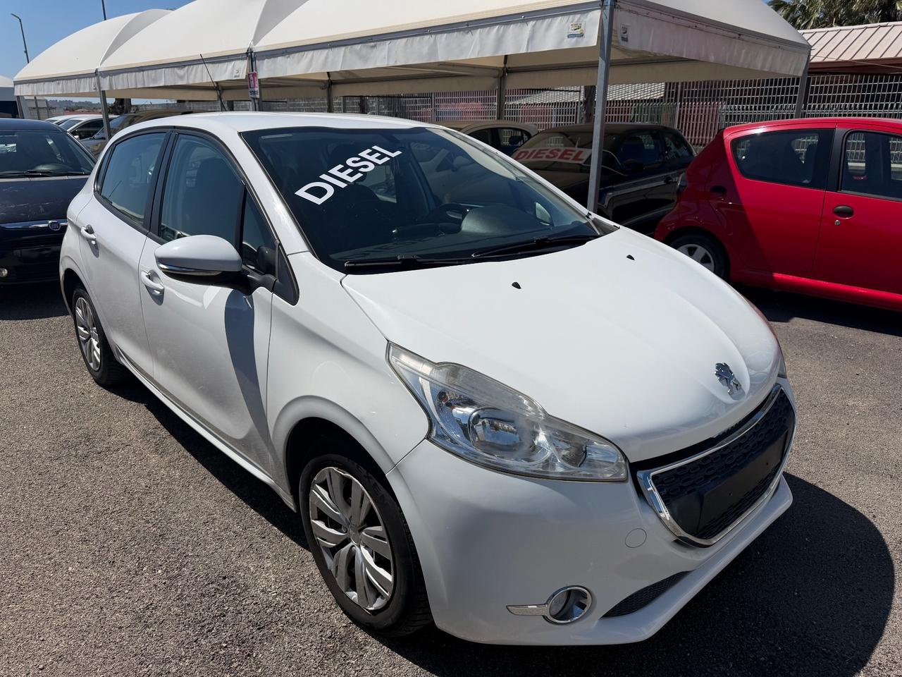 Peugeot 208 1.4 HDi DIESEL 2014