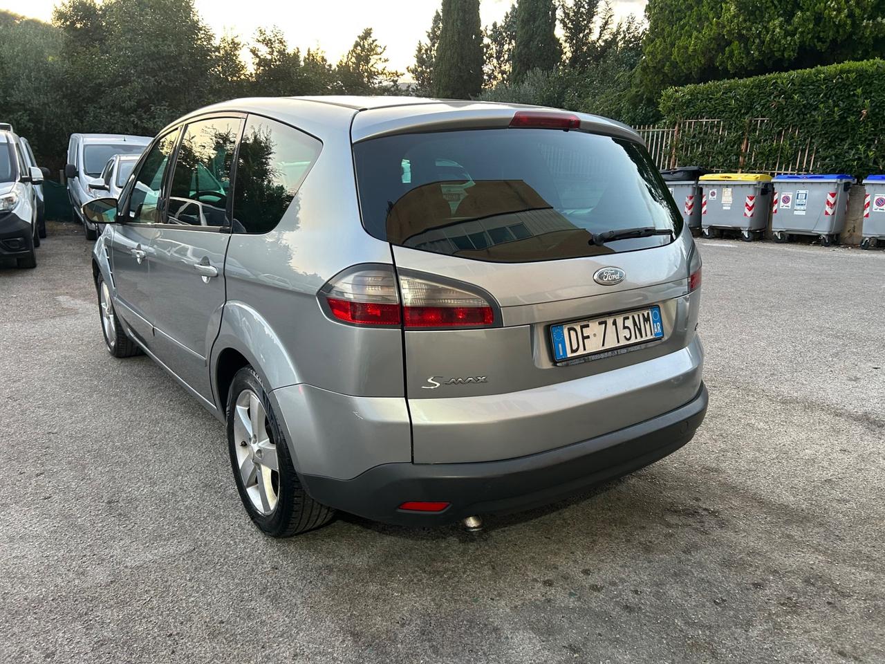 Ford S-Max 2.0 TDCi 140CV 5 Posti