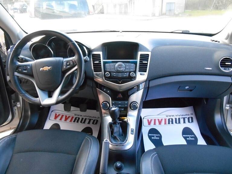 Chevrolet Cruze 1.7 Diesel Station Wagon LTZ