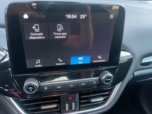 FORD Fiesta 1.1BENZ 75 CV 5 porte Titanium OK NEOPATENTATI