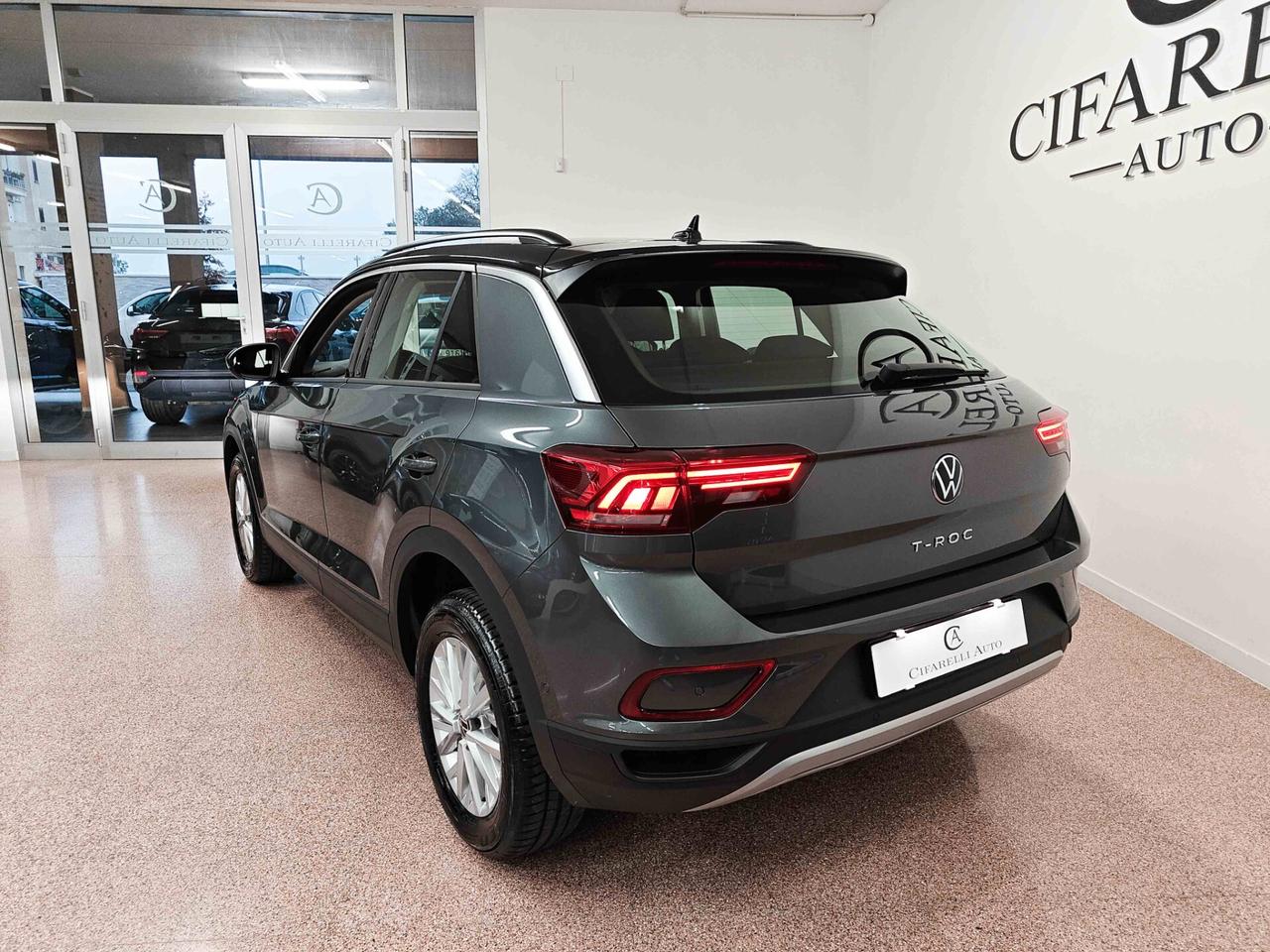 Volkswagen T-Roc 1.0 TSI Life
