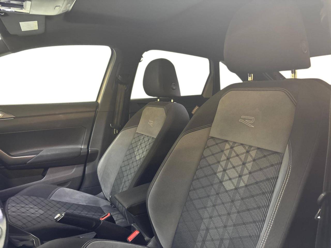 Volkswagen Taigo 1.0 tsi R-Line 110cv dsg