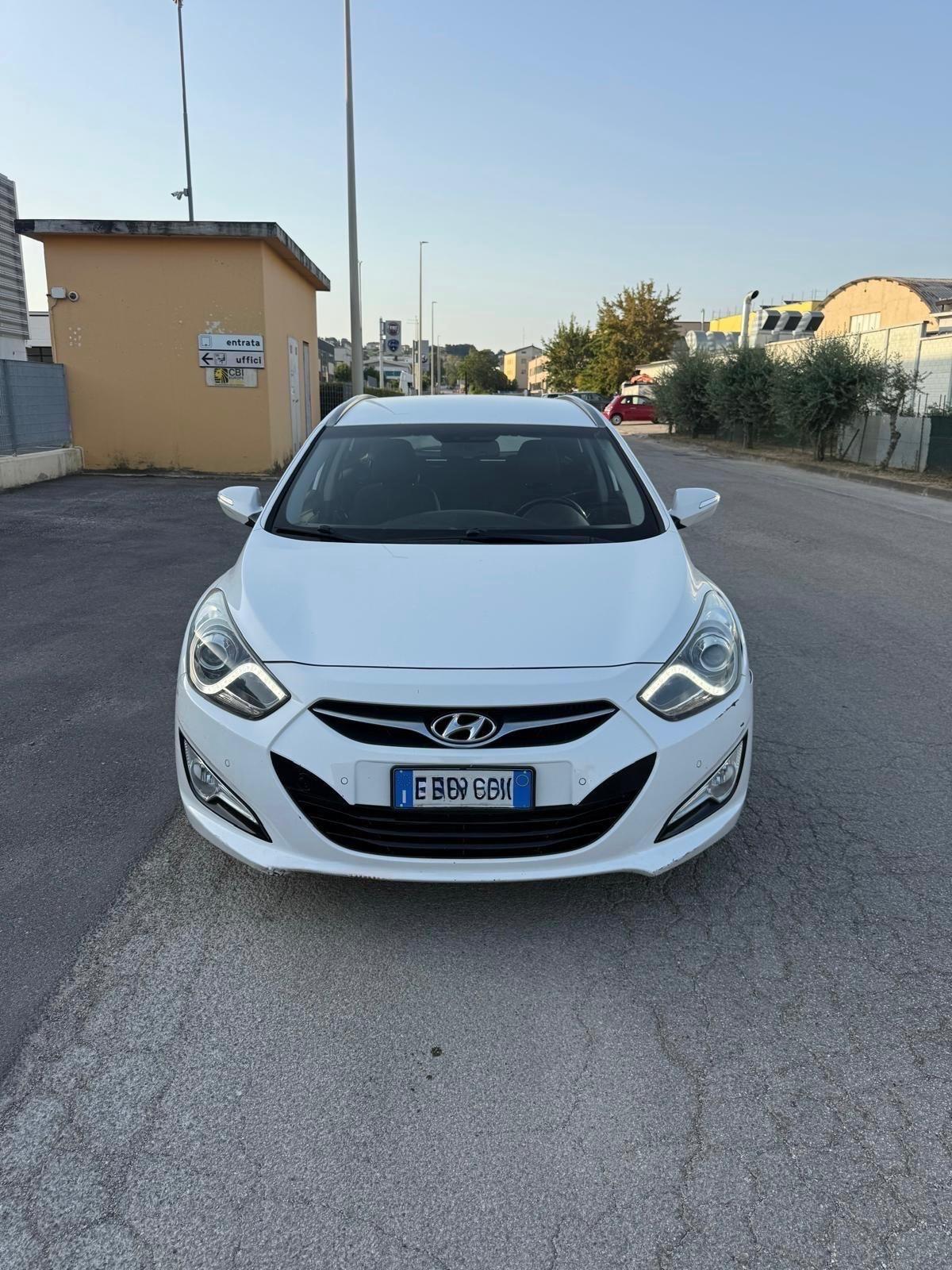 Hyundai i40 stationWagon 1.7 CRDi 136CV euro5B