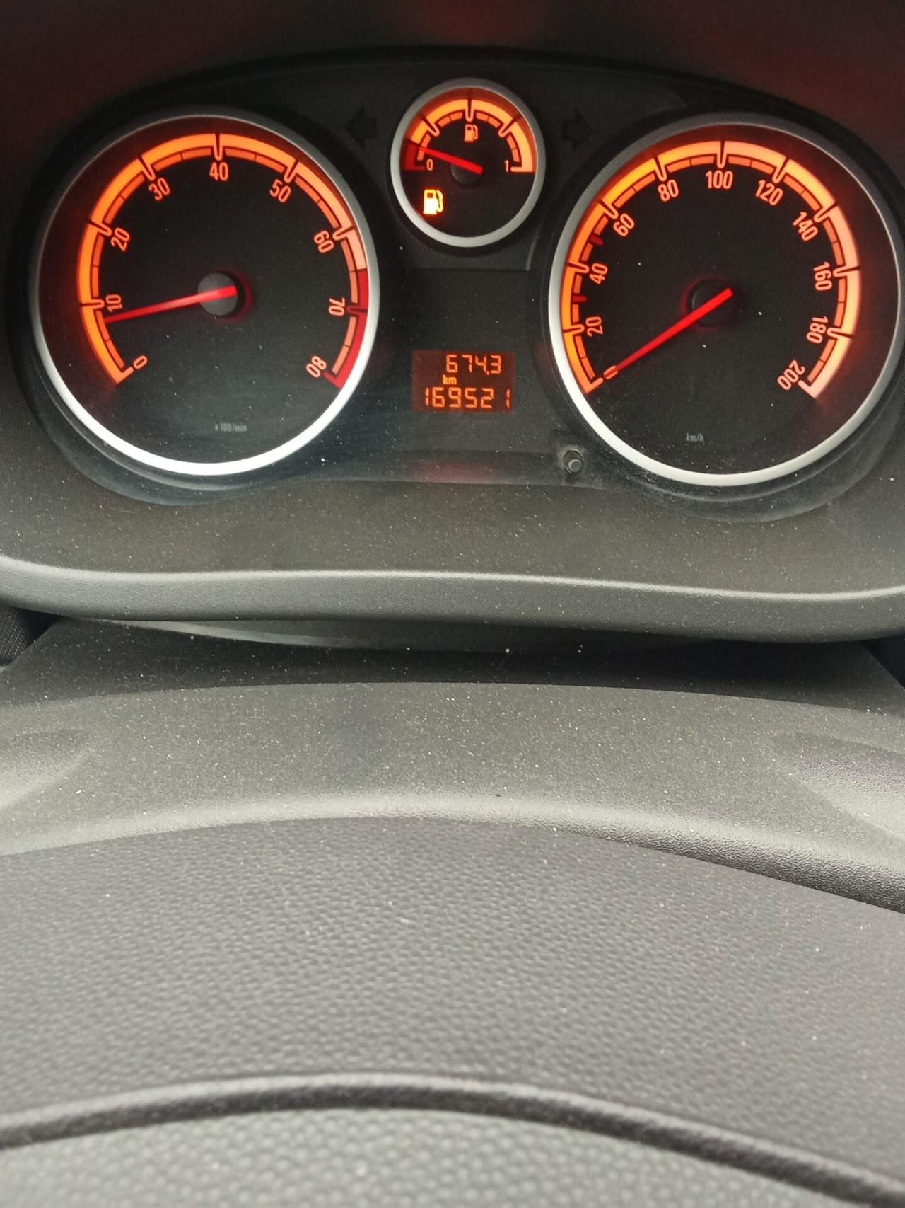 Opel Corsa 1.2 5 porte Edition