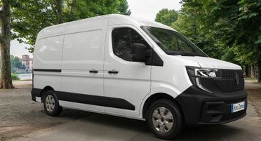 Renault Master - APERTI AD AGOSTO