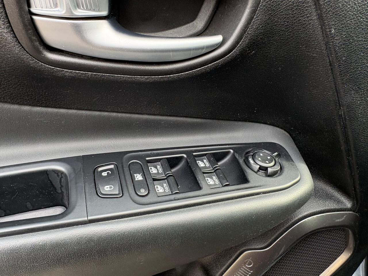 Jeep Renegade 1.6 MultiJet Limited #9339