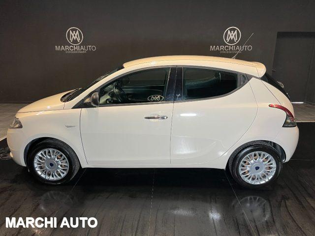 LANCIA Ypsilon 1.2 69 CV 5 porte Silver