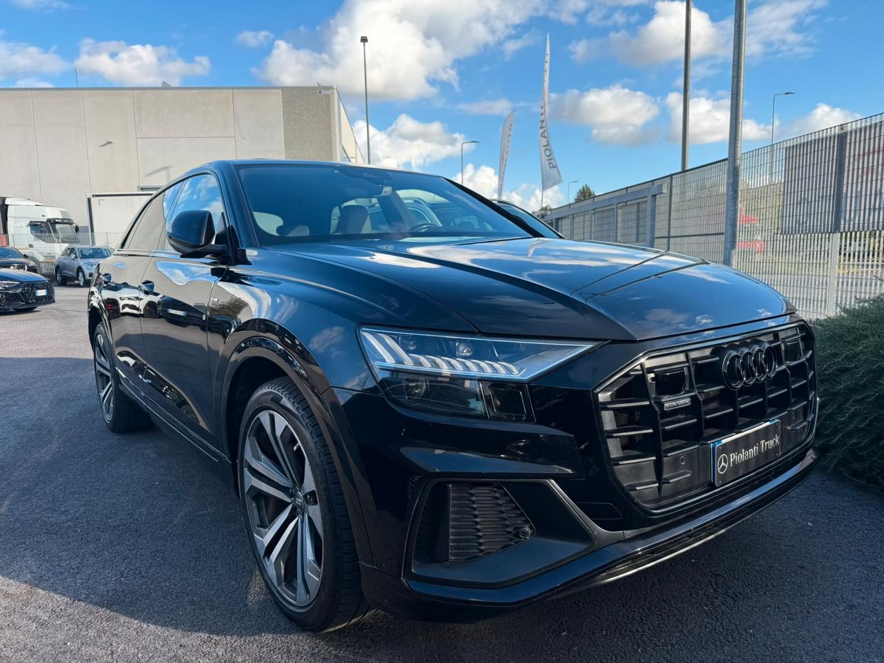 Audi Q8 50 TDI 286 CV quattro tiptronic Sport