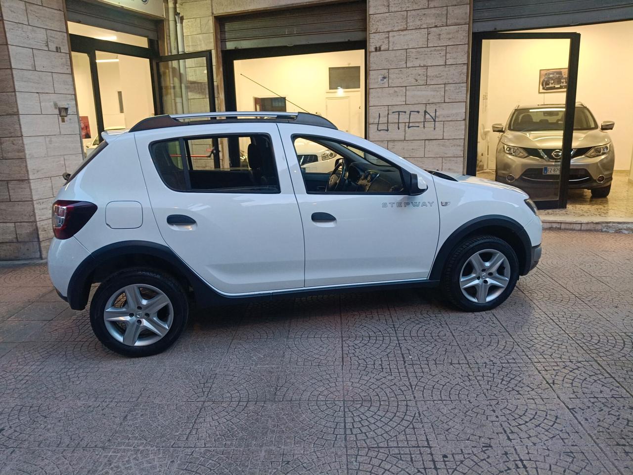 Dacia Sandero Stepway 1.5 dCi 90CV-UNIPRO-Euro8200