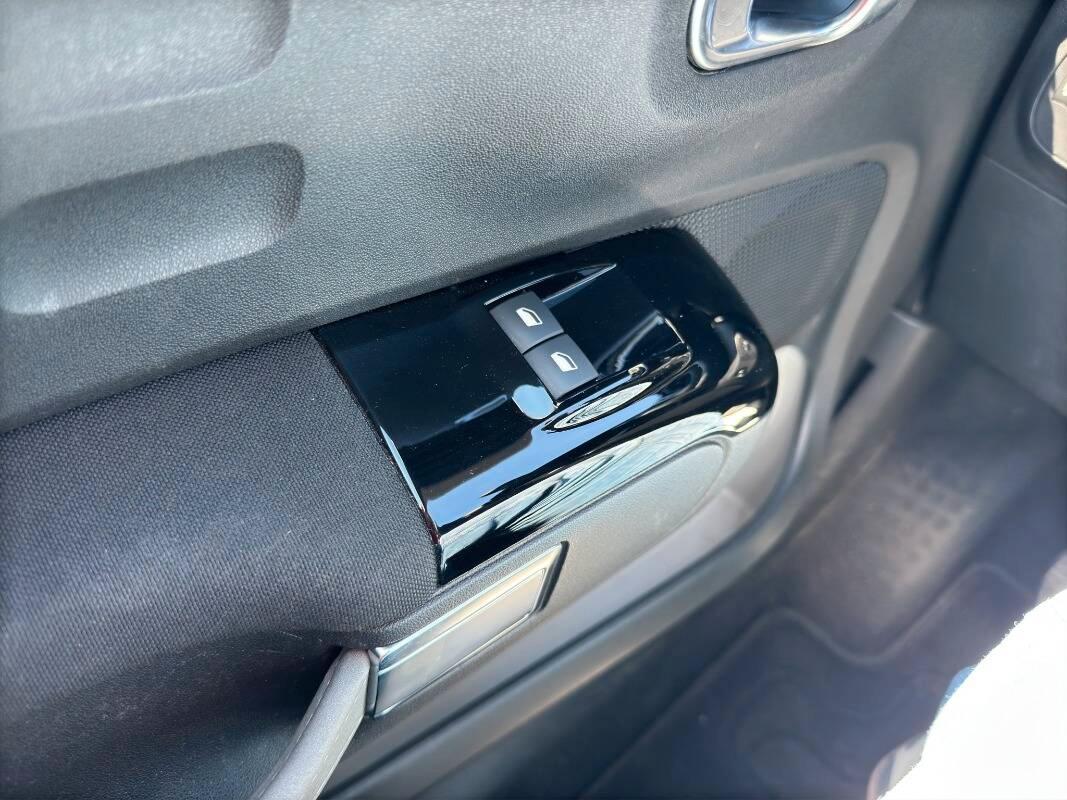 Citroen C3 1.2 puretech Feel s&s 83cv CON NAVI E CARPLAY