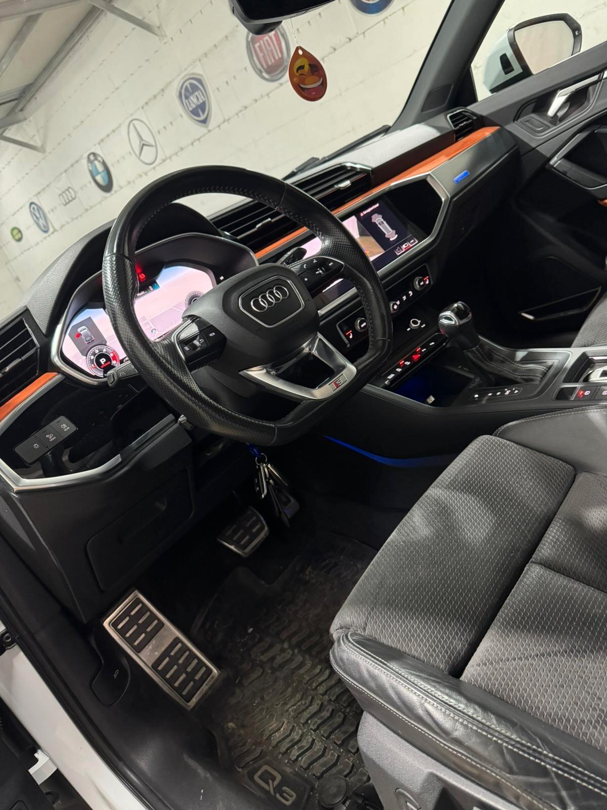 Audi Q3 35 TDI S tronic line edition