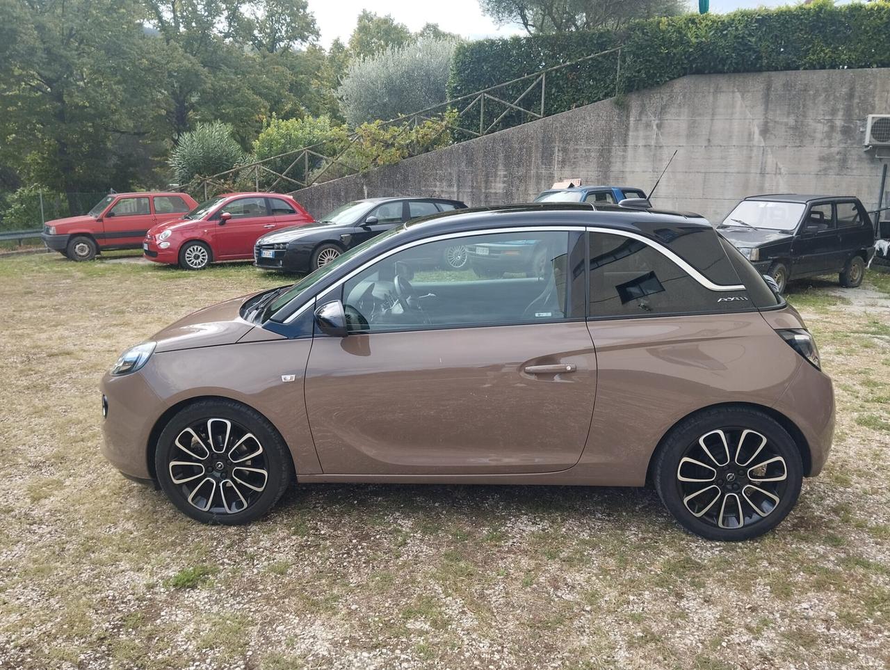 Opel Adam 1.4 87 CV GPL Tech Unlimited