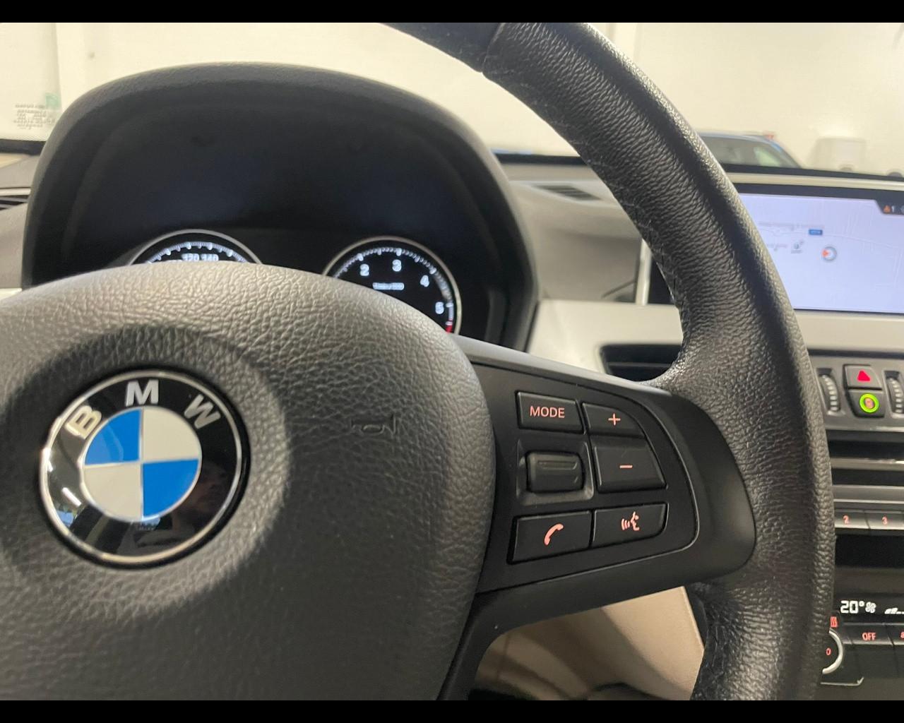 BMW X1 (F48) - X1 sDrive16d Business Advantage